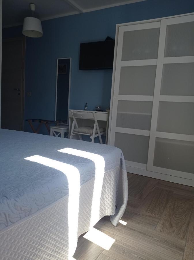 Casa Piano Ponente Hotel Isola delle Femmine Kültér fotó