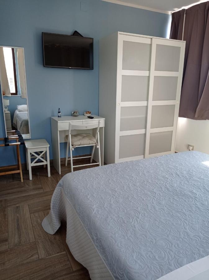 Casa Piano Ponente Hotel Isola delle Femmine Kültér fotó