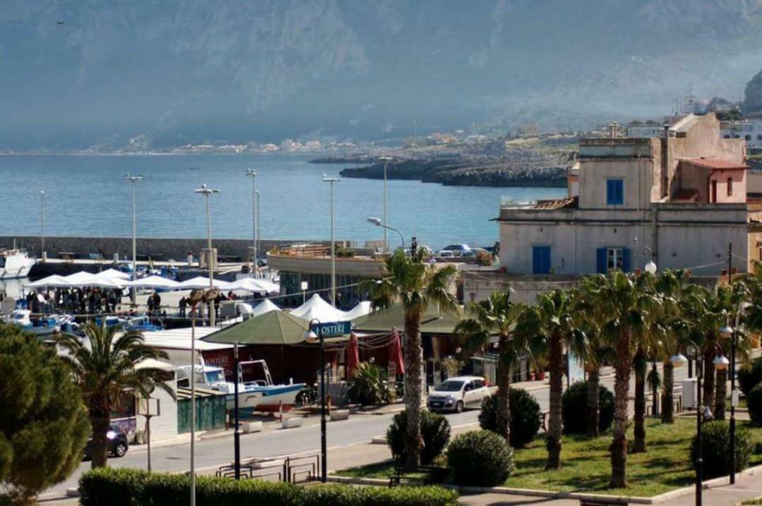 Casa Piano Ponente Hotel Isola delle Femmine Kültér fotó